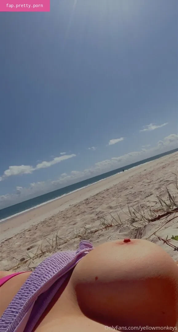 Hayley Aurisch - Photo #01