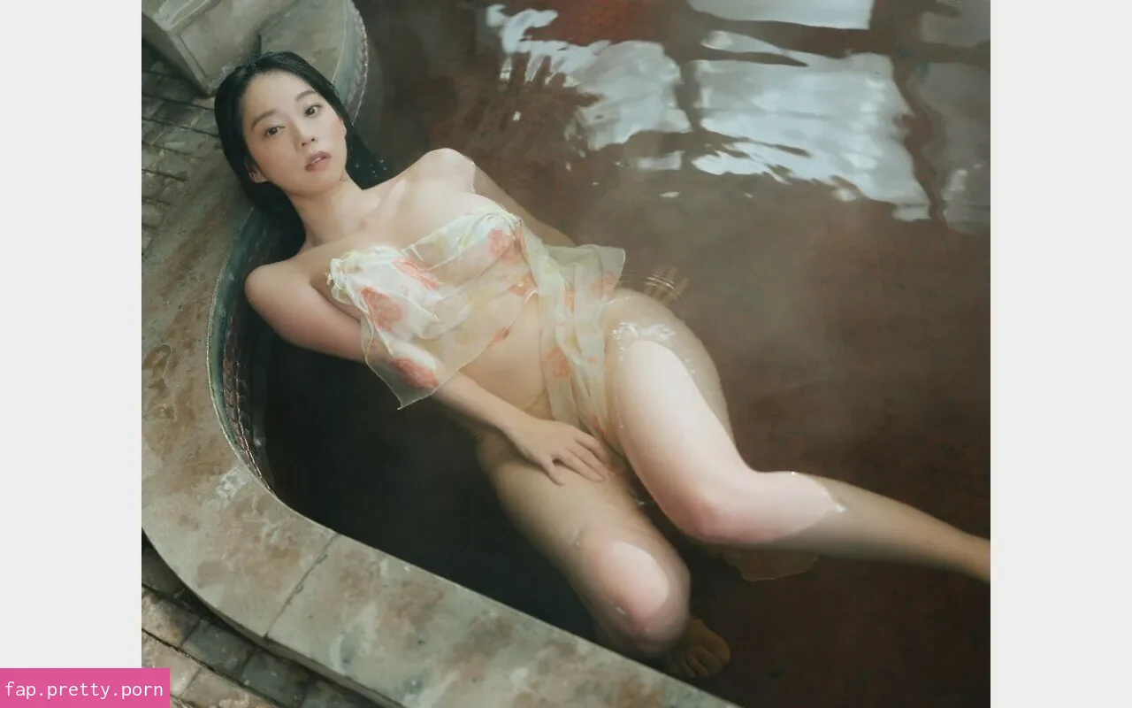 Hikaru Aoyama - Photo #30