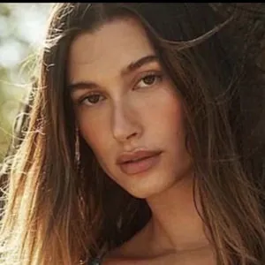 Hailey Baldwin Bieber