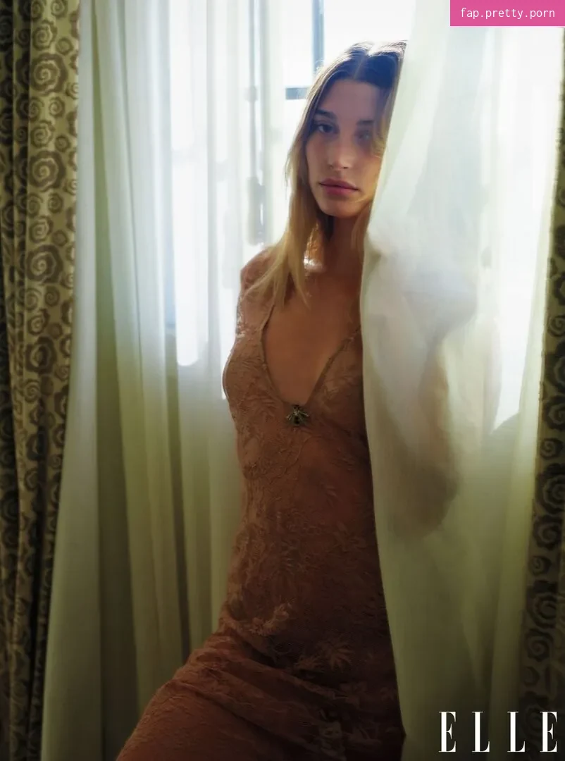 Hailey Bieber - Photo #63