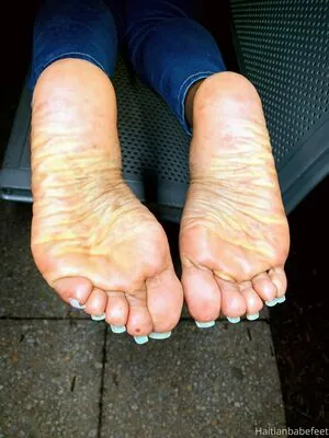 haitian_babefeet