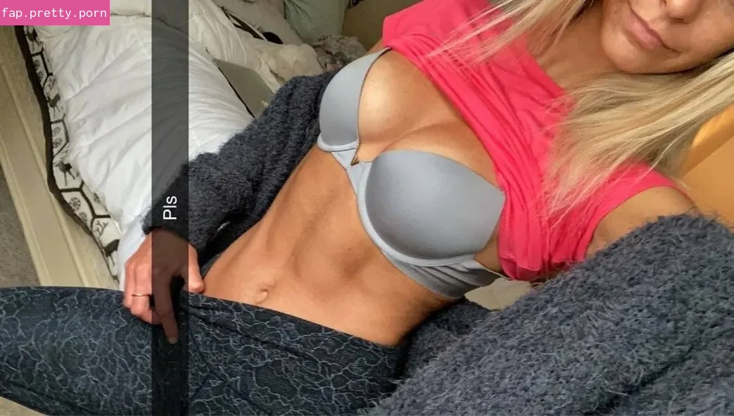 Holly Blowers - Photo #18