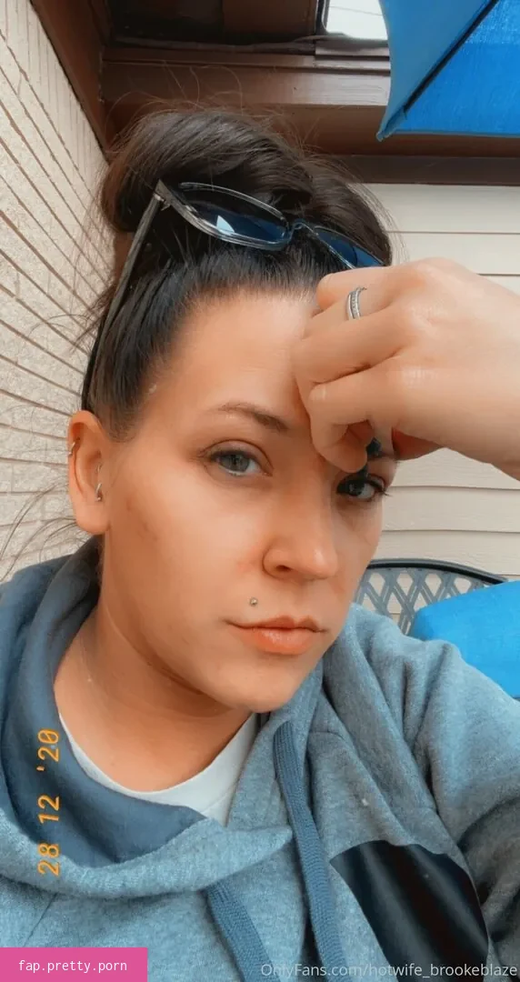 hotwife_brookeblaze - Photo #35