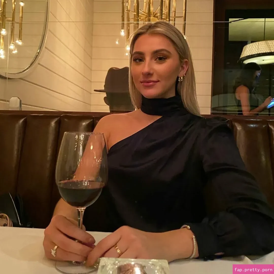 Hannah Cook - Photo #47