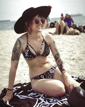 Holly Conrad