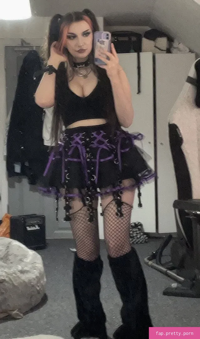 HeatherlaraTV - Photo #02