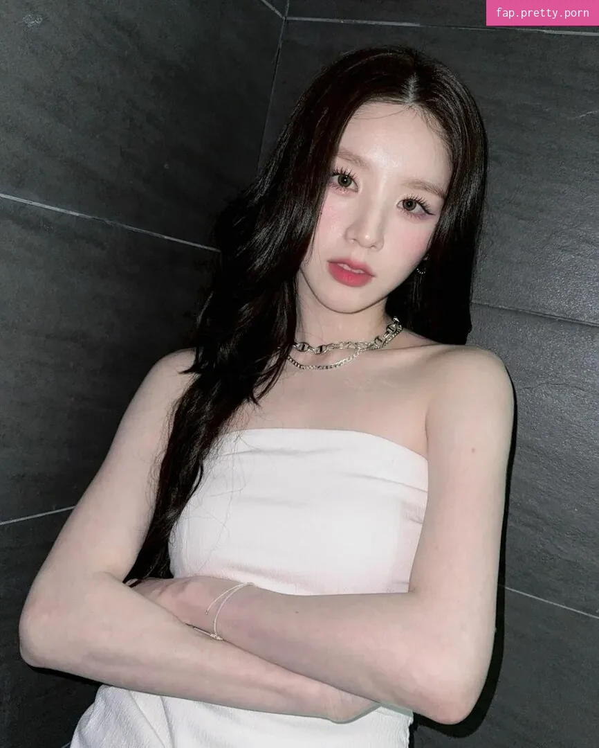 HeeJin - Photo #10