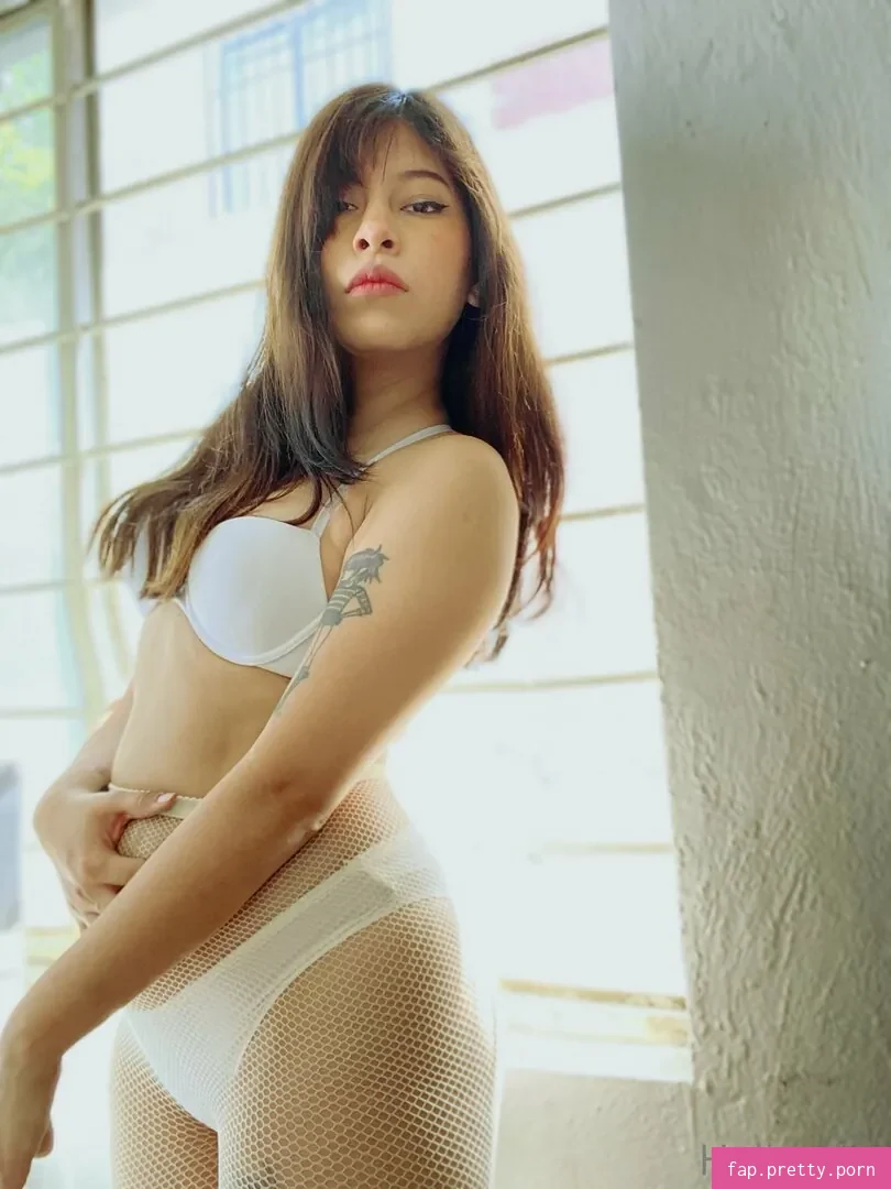 helloaliza - Photo #24