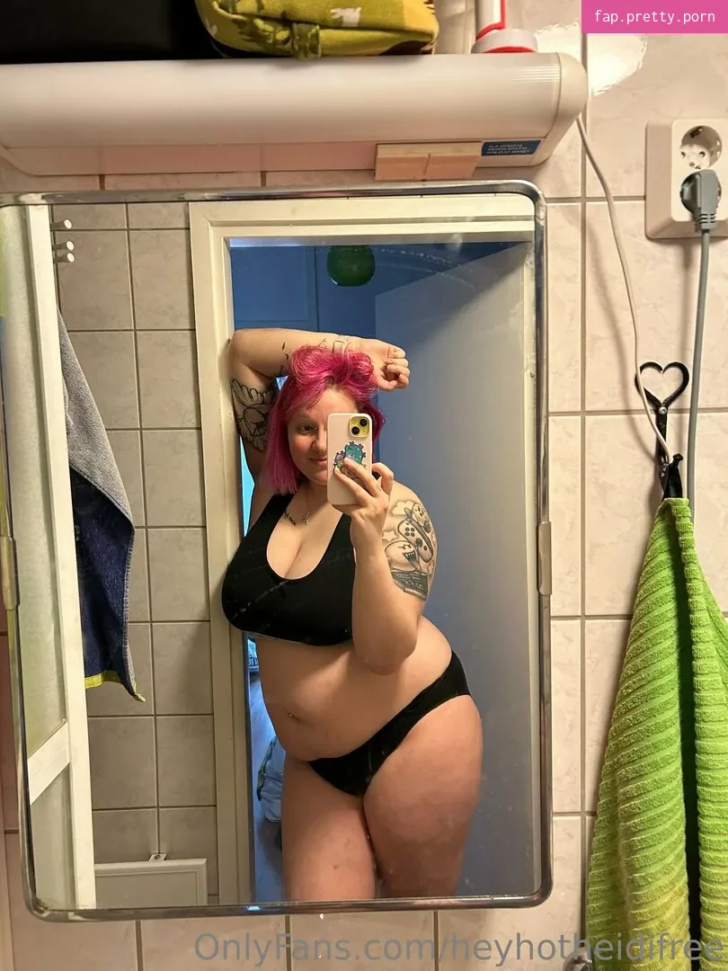 heyhotheidifree - Photo #33