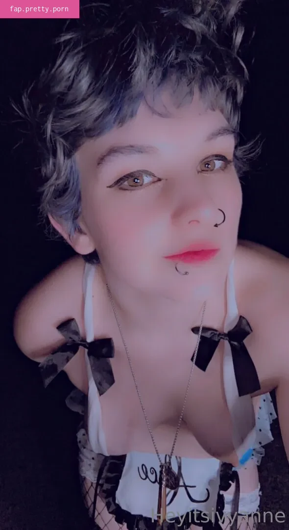 heyitsivyanne - Photo #22