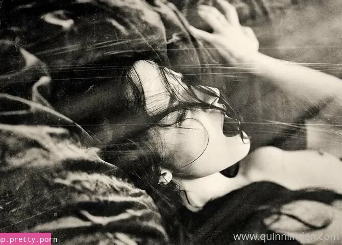 heyitsquinn - Photo #02