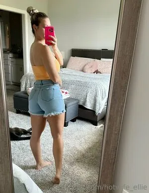 Hotwife_ellie