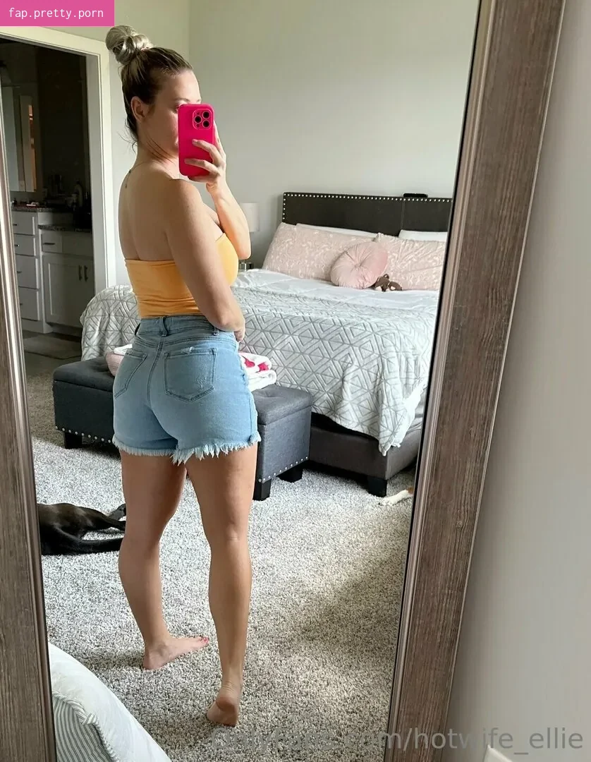 Hotwife_ellie - Photo #32