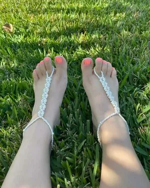 Haidi Feet Asmr