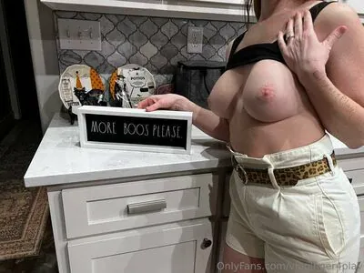 Hotwife Ginger