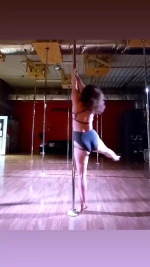 Hallee Hirsh