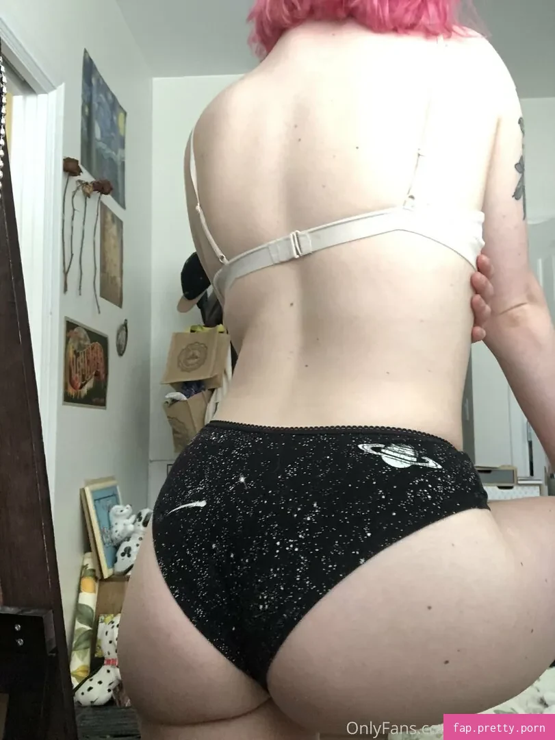 hhannahraee - Photo #78