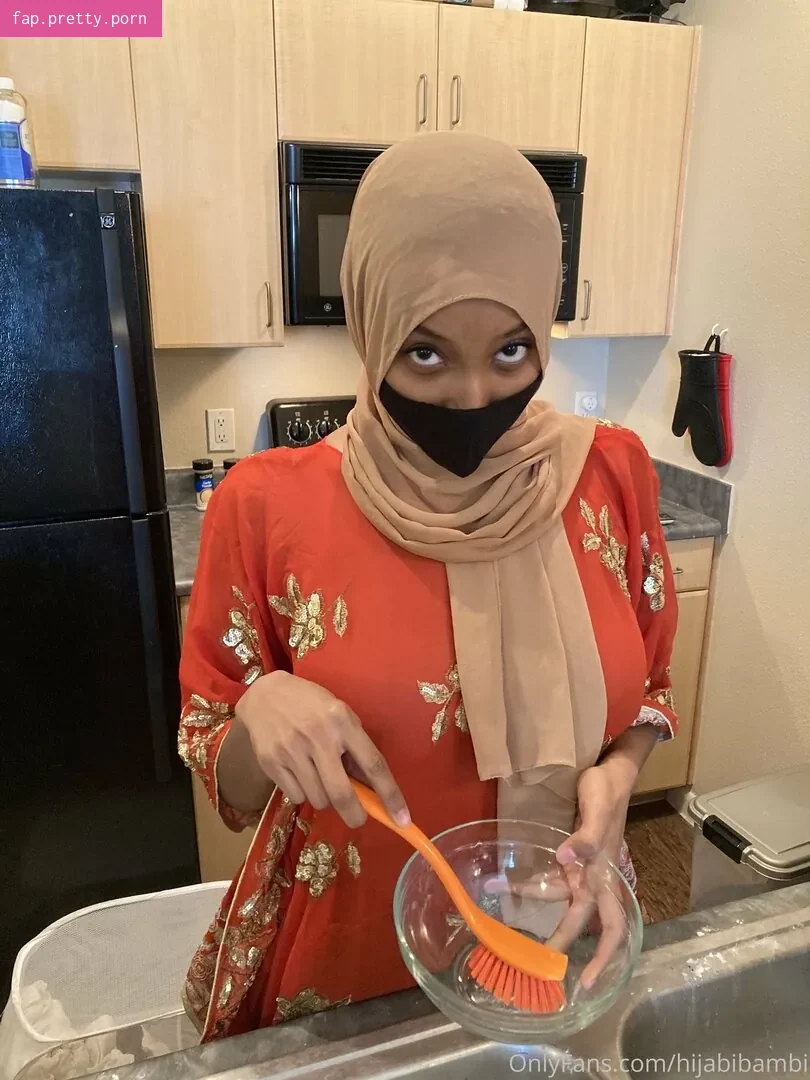 HijabiBambi - Photo #14