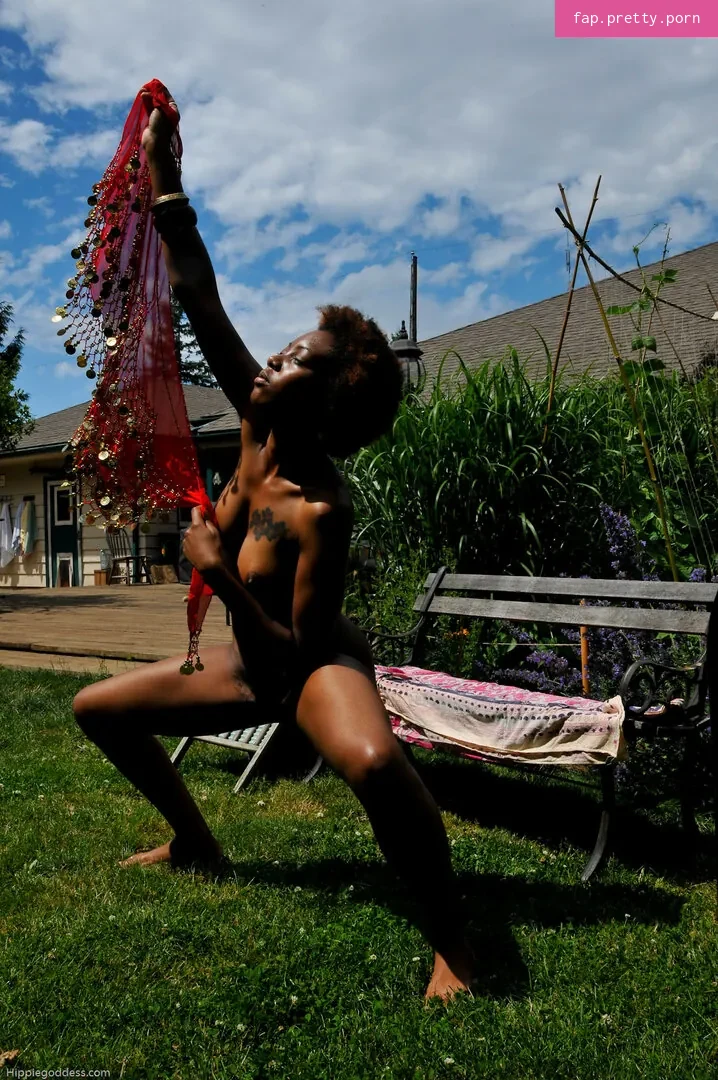 HippieGoddess - Photo #30