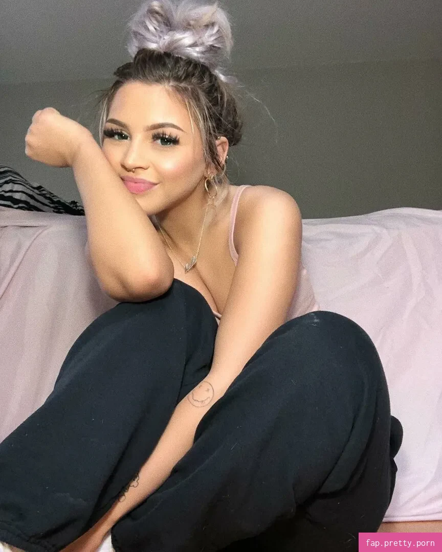 Halle Kirk - Photo #34
