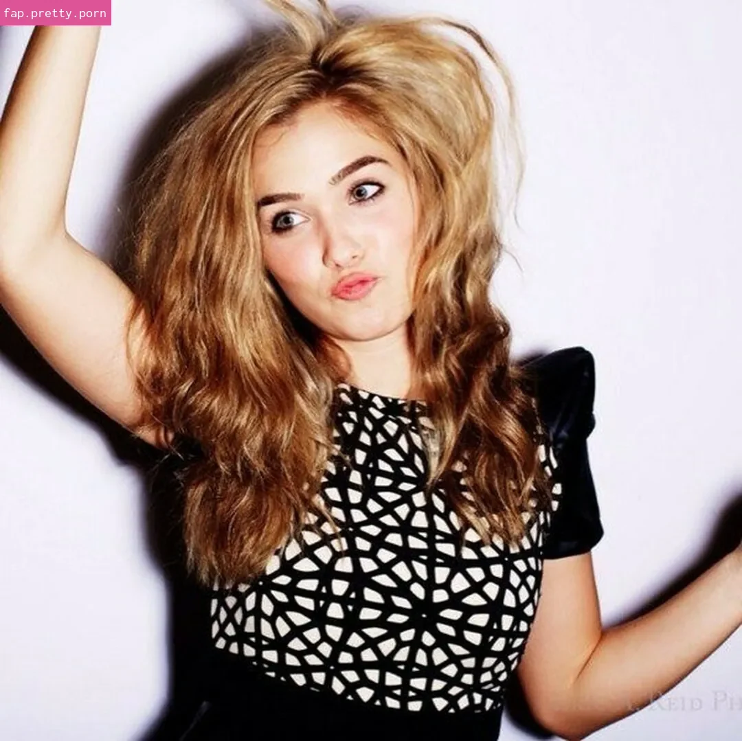Haley Lu Richardson - Photo #82