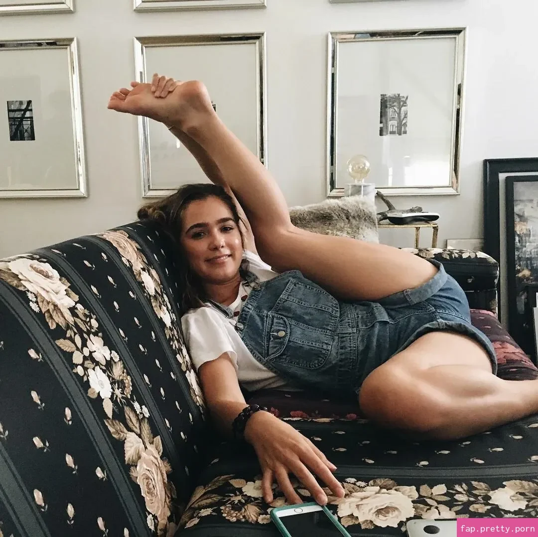 Haley Lu Richardson - Photo #81
