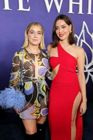 Haley Lu Richardson