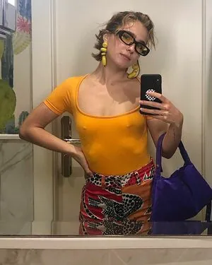 Haley Lu Richardson
