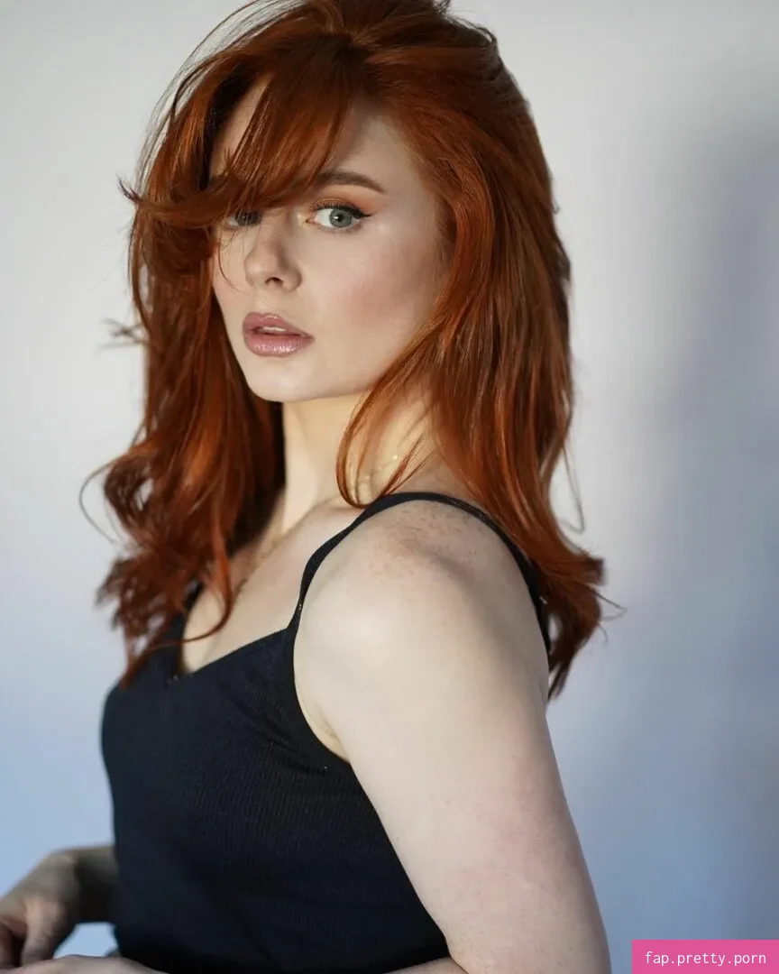 Hannah Laresa Smith - Photo #09