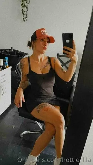 hottie_lila