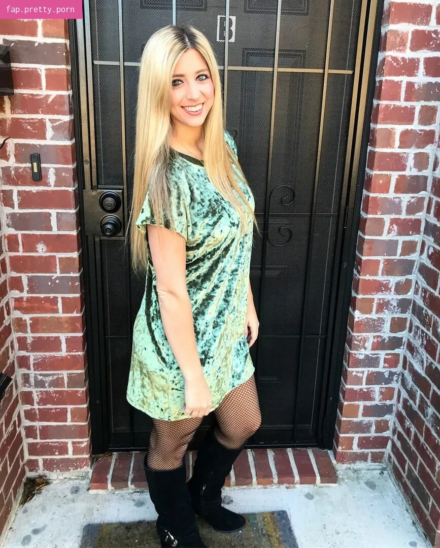 Hannah Murrell - Photo #15