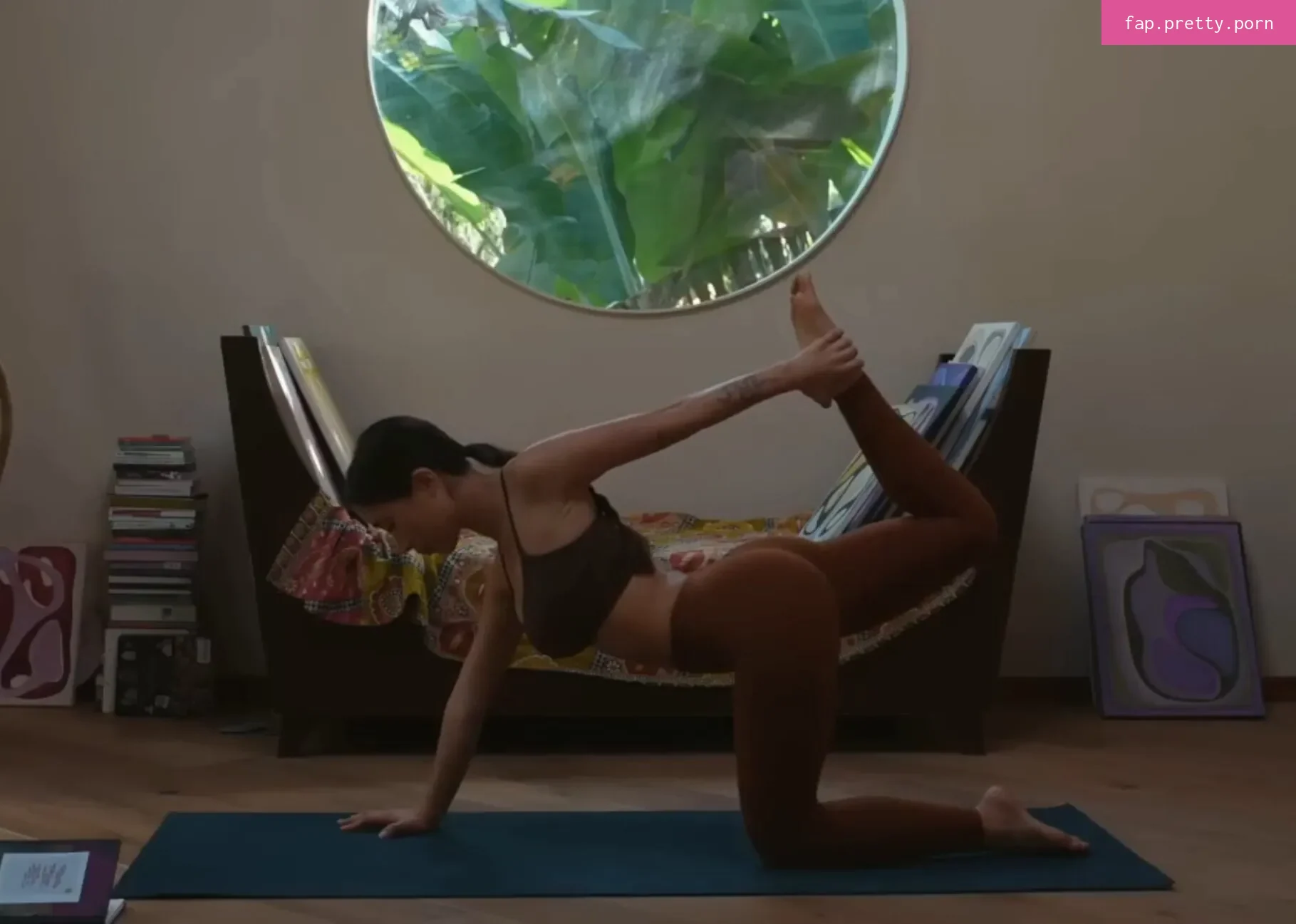 Hitomi Mochizuki - Photo #19