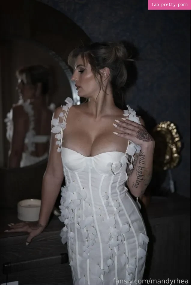 Hot Mom Mandy - Photo #71