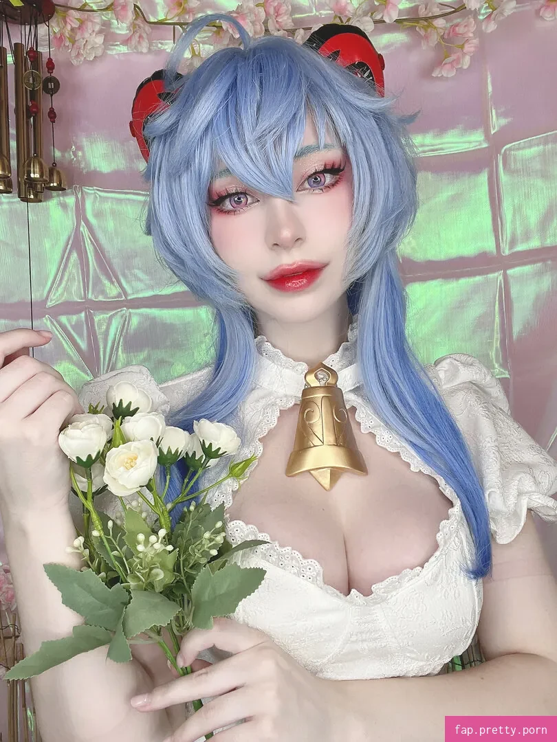 Hitomi Okami - Photo #14