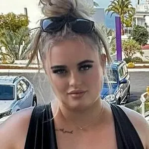 hollyevansx