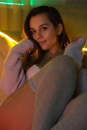 HoneyGirl