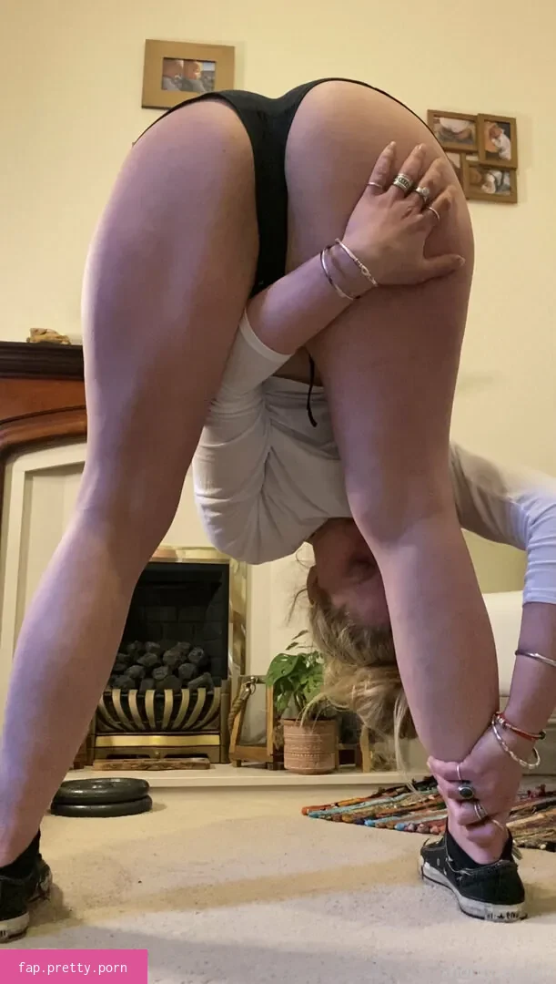 hornycavegirl - Photo #78
