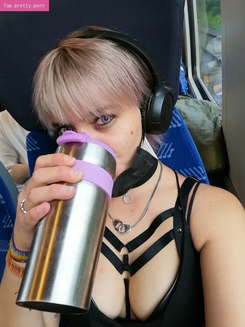 hornychen95 - Photo #01