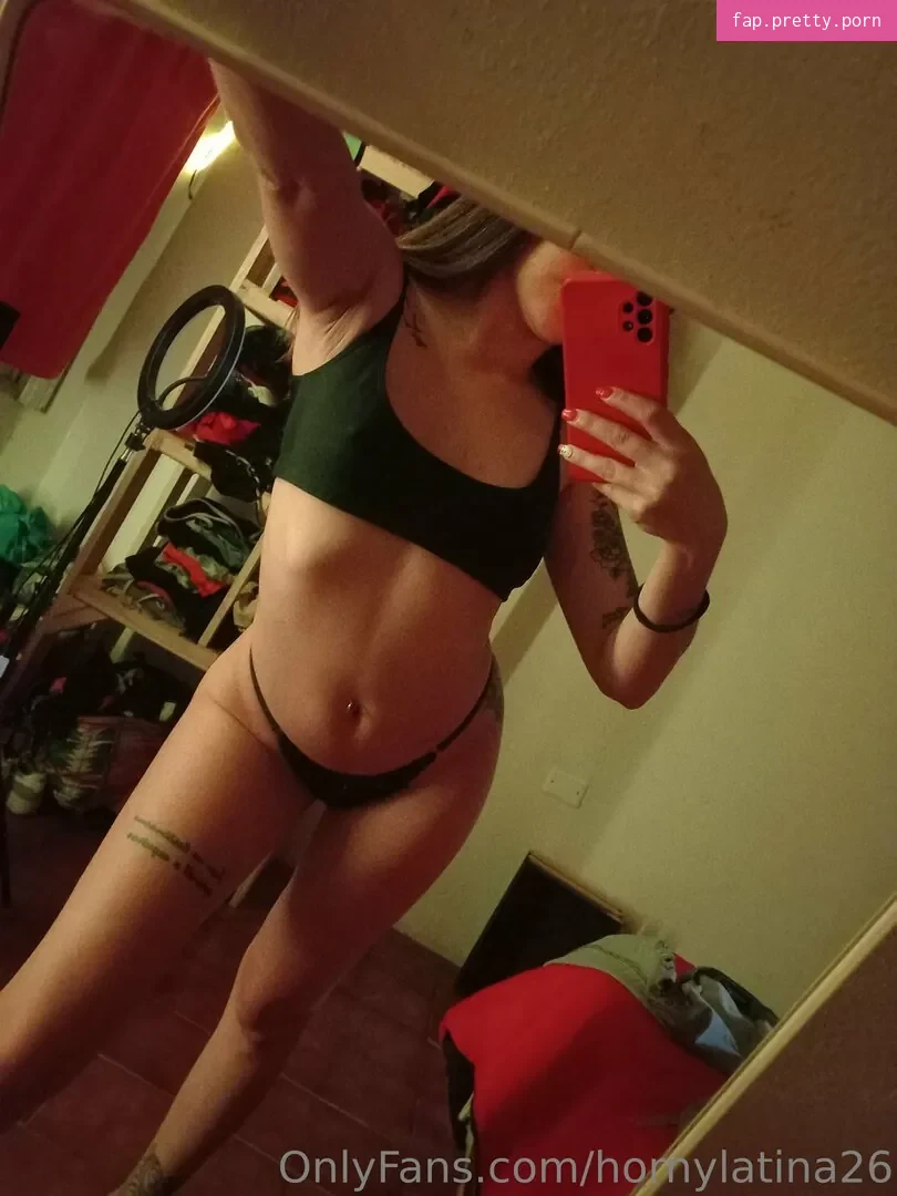 hornylatina26 - Photo #09