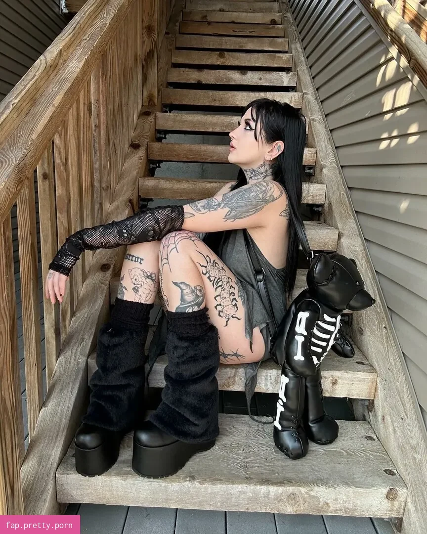 HorrorHaily - Photo #19