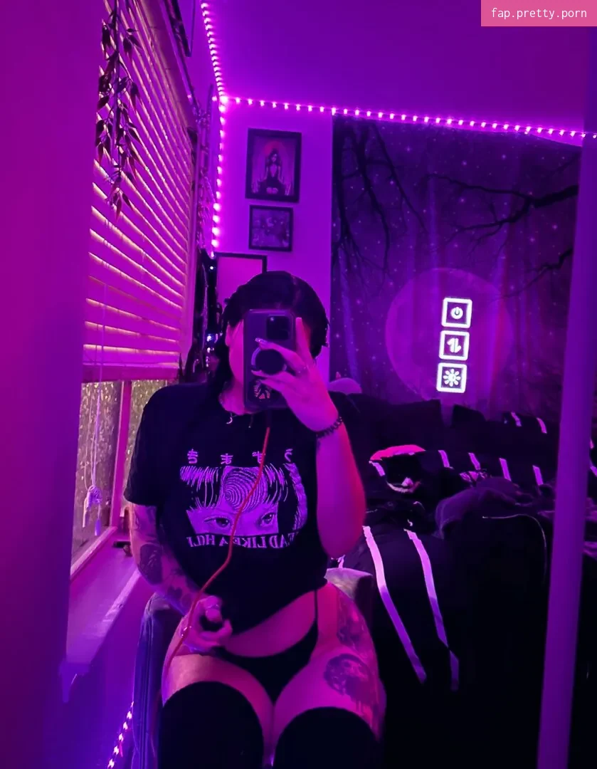 horrorwh0re - Photo #20