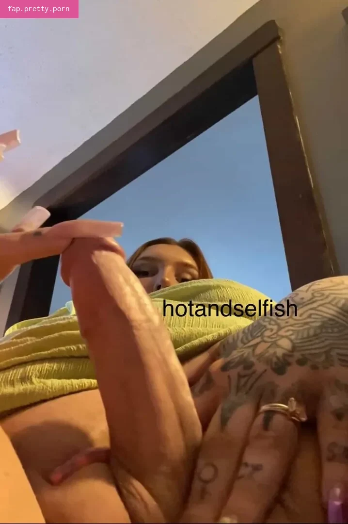 hotandselfish - Photo #12