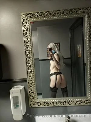 hotelbananamilk