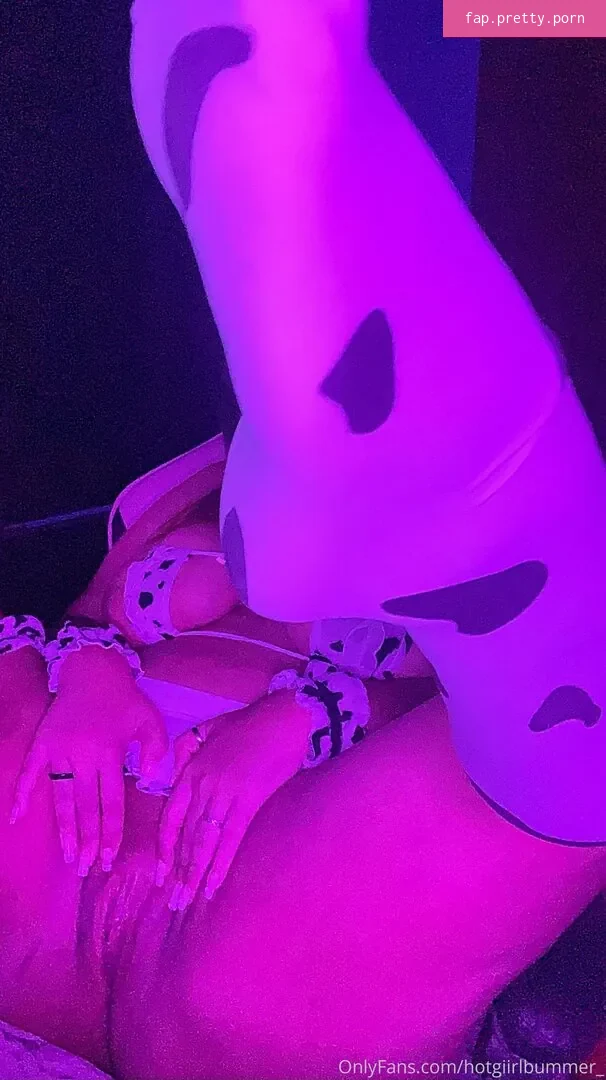 hotgiirlbummer - Photo #20
