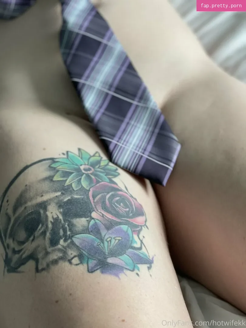 hotwifekk - Photo #37
