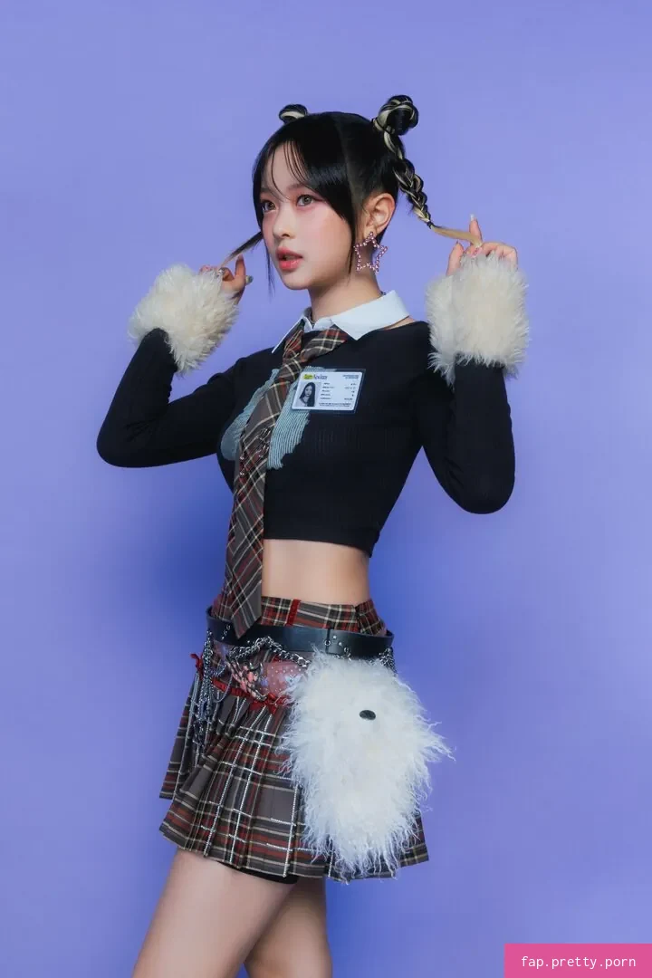 Hanni Pham - Photo #75