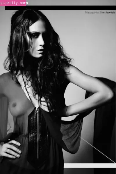 Helena Prestes - Photo #17