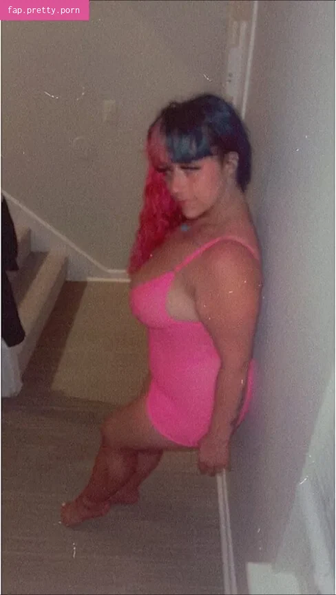 Harlee Queeni - Photo #03