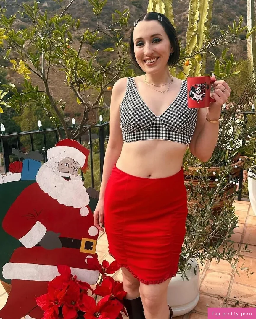 Harley Quinn Smith - Photo #72