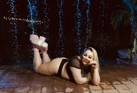 hailey_rae20
